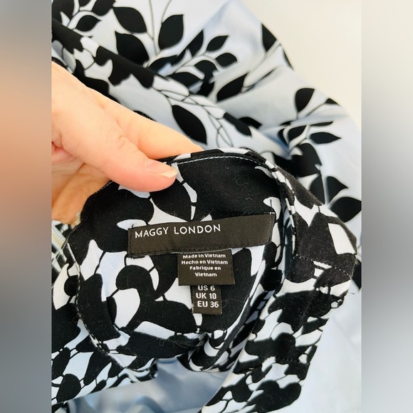 Maggy London Blue and Black Floral A-Line Dress - Picture 4 of 6